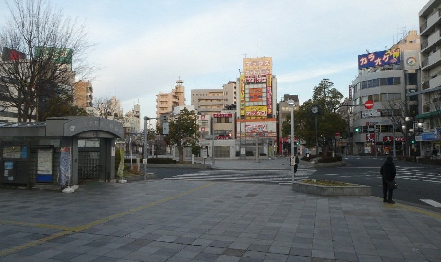 平井駅前